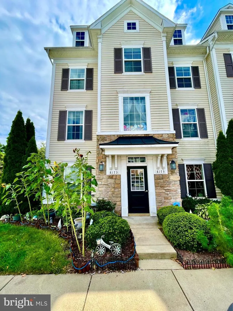 8173 FALLS GROVE DRIVE Manassas, VA 20111