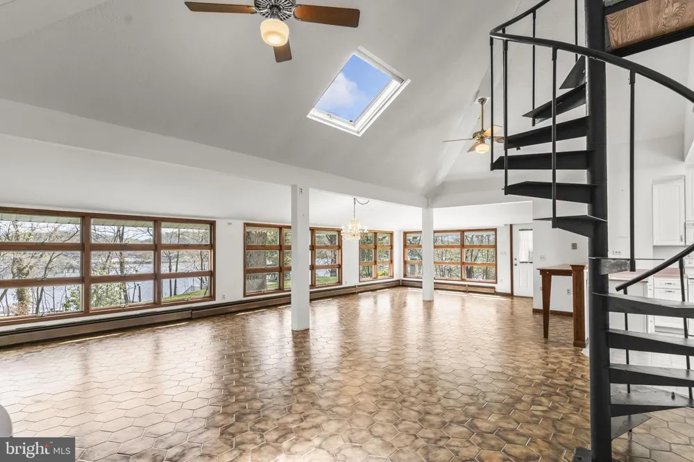 2237 GARRITY ROAD Saint Leonard, MD 20685