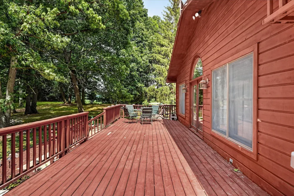 8235 E Jason Road Laingsburg, MI 48848