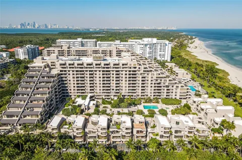 201 Crandon Blvd #530
