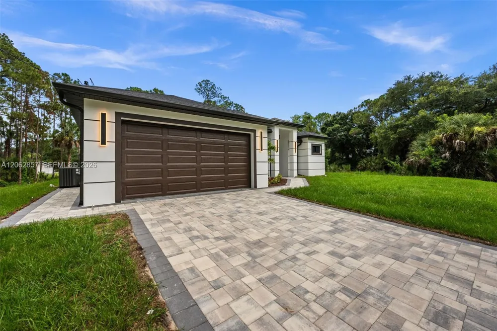 616 Prospect Avenue Lehigh Acres, FL 33972