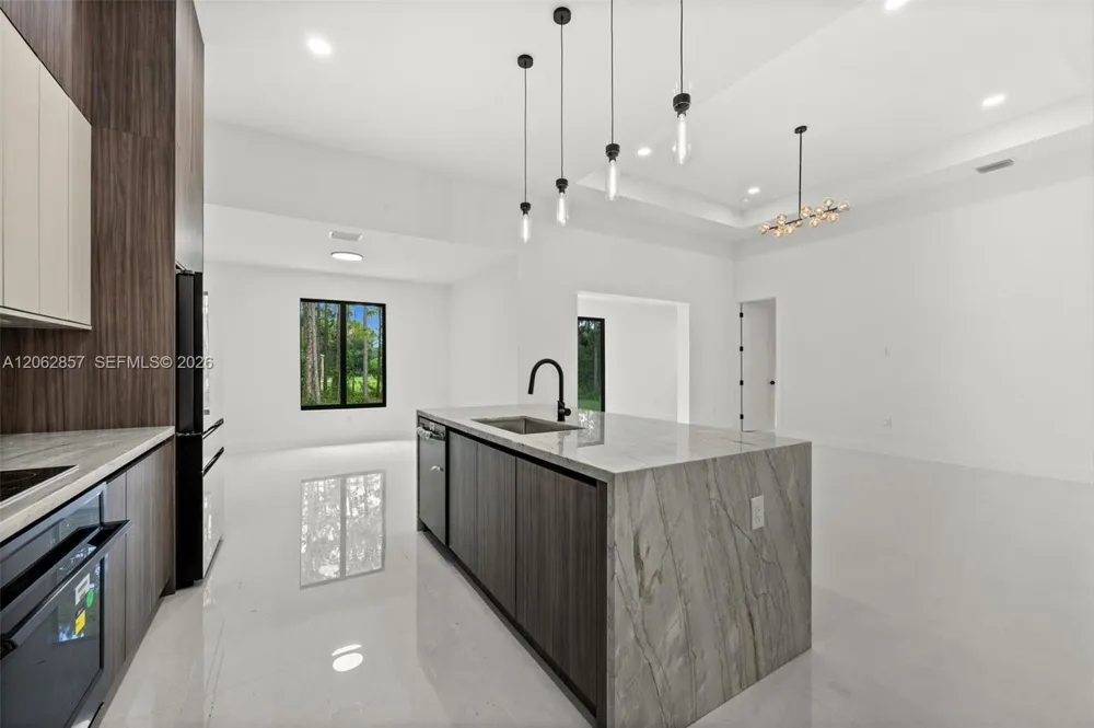 616 Prospect Avenue Lehigh Acres, FL 33972