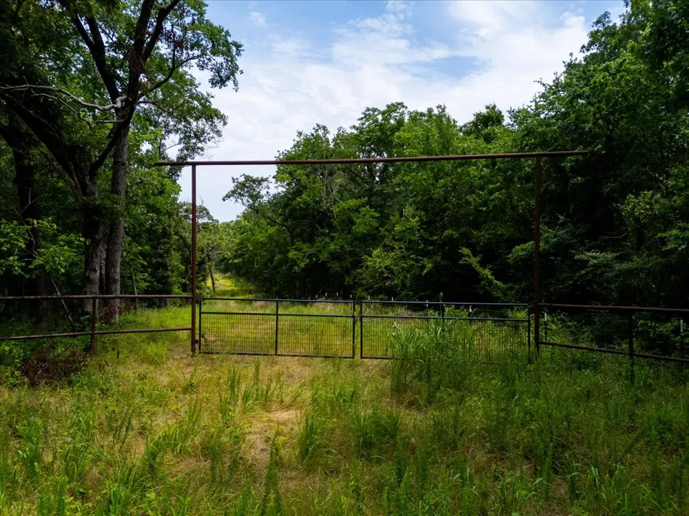 650 Chouteau, OK 74337