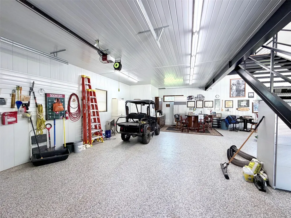 8523 Lake View Drive Kingston, OK 73439