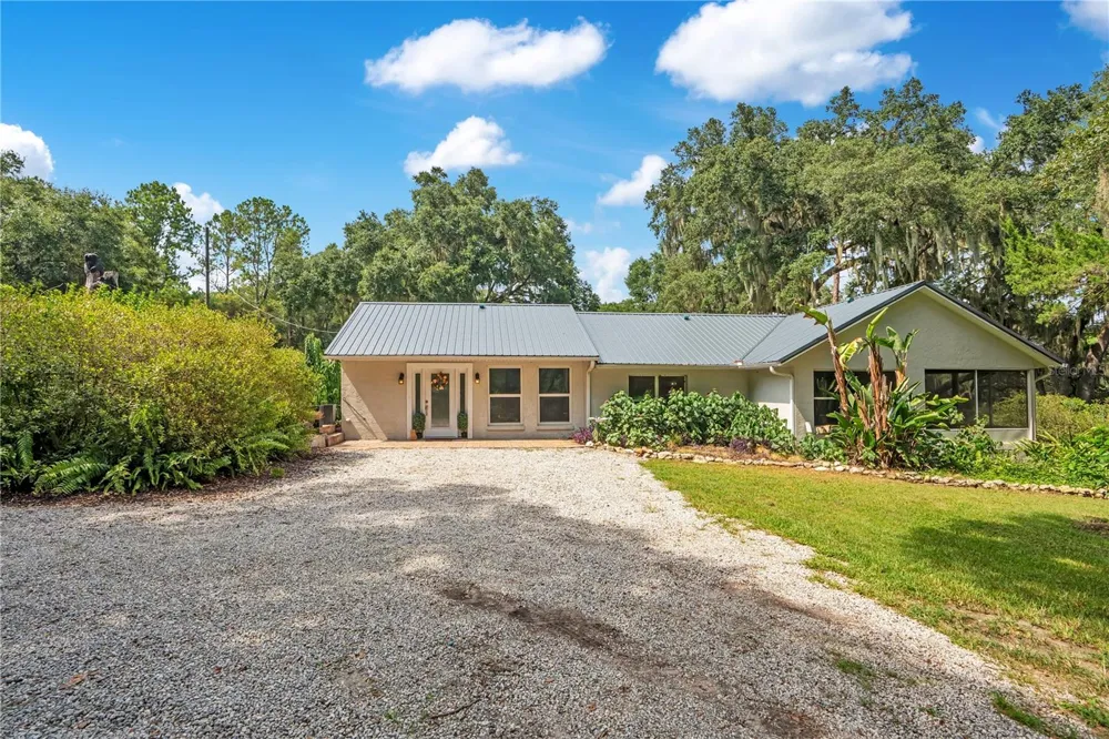 41832 CARRIE LANE Altoona, FL 32702