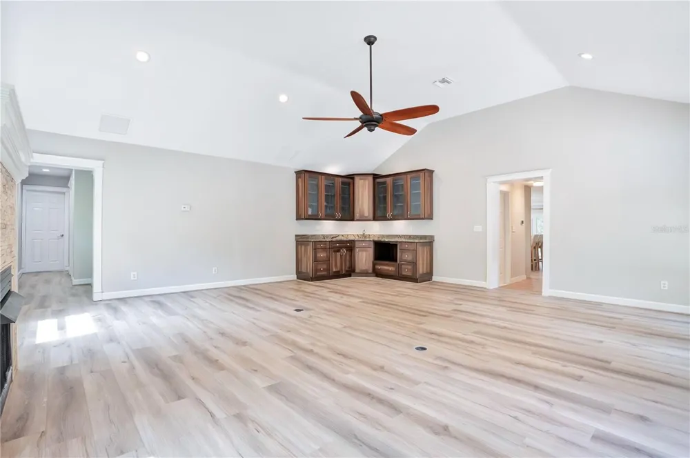 41832 CARRIE LANE Altoona, FL 32702