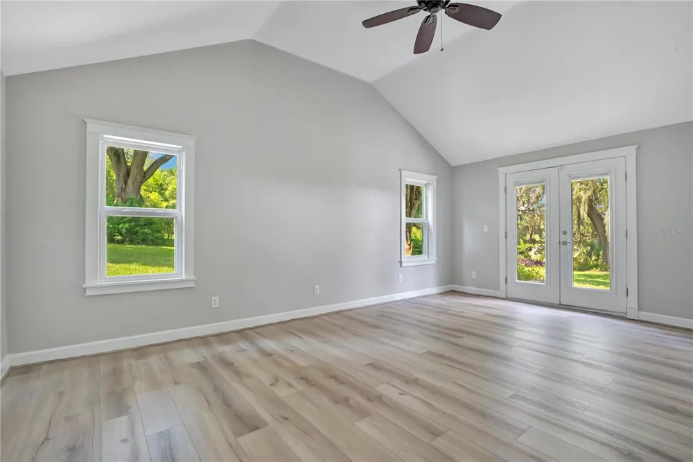 41832 CARRIE LANE Altoona, FL 32702