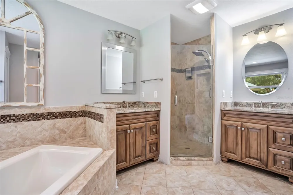 41832 CARRIE LANE Altoona, FL 32702