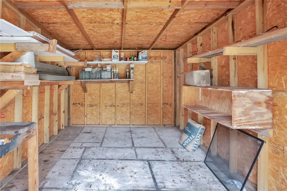 41832 CARRIE LANE Altoona, FL 32702