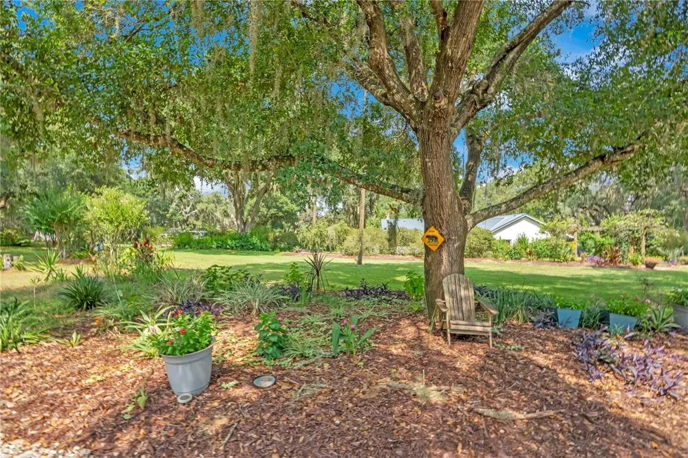 41832 CARRIE LANE Altoona, FL 32702