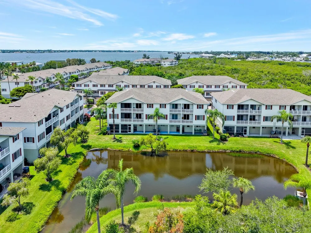 1014 34TH DRIVE W Palmetto, FL 34221