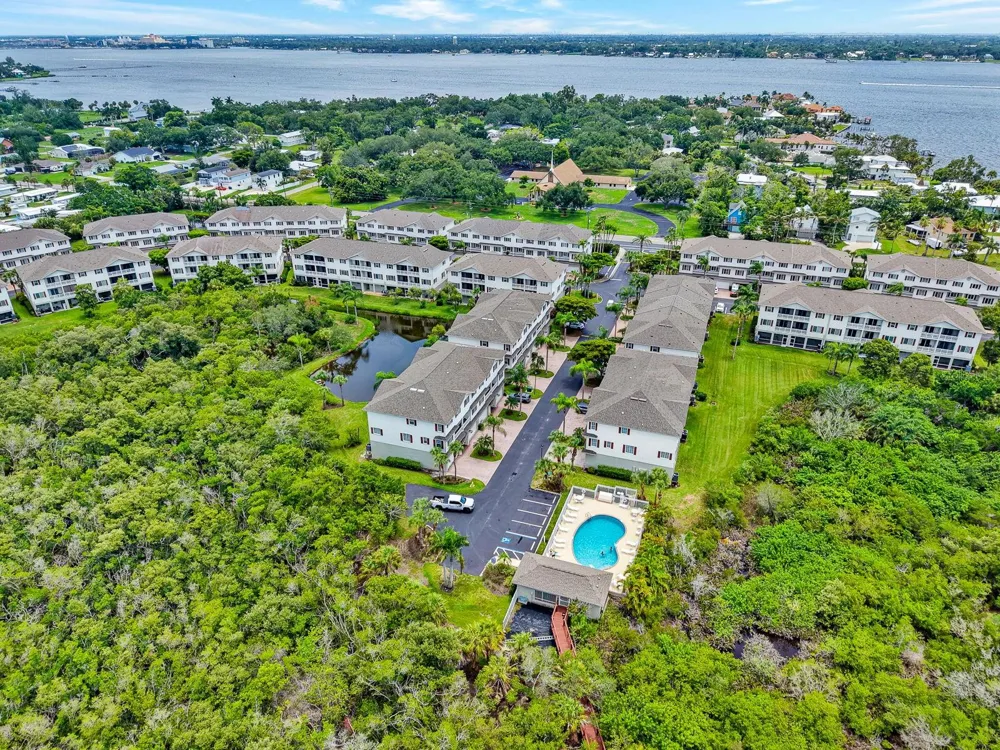 1014 34TH DRIVE W Palmetto, FL 34221