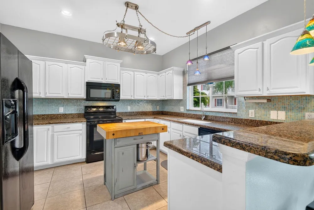 1014 34TH DRIVE W Palmetto, FL 34221