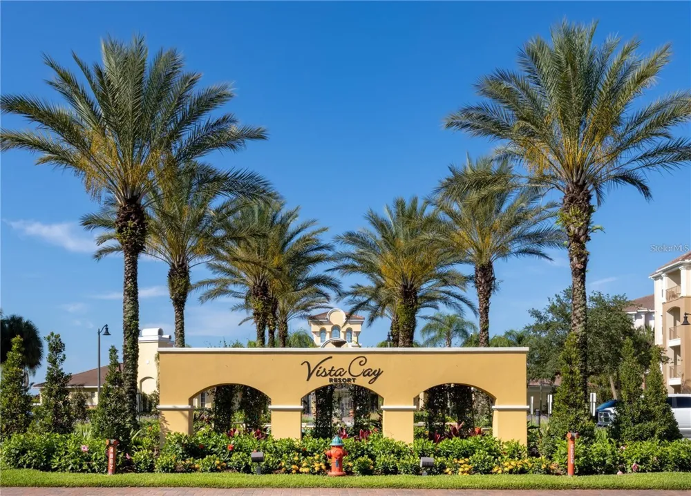 5048 SHOREWAY LOOP #20404 Orlando, FL 32819
