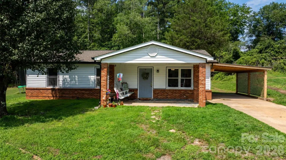 5149 Bloomfield Estate Granite Falls, NC 28630