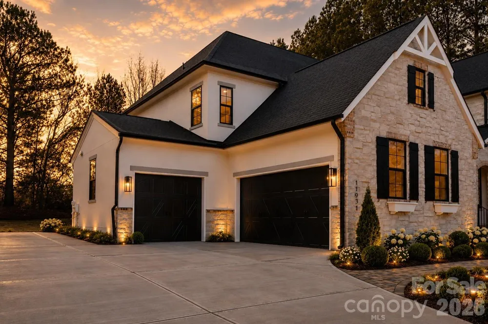 2804 Forest Lawn Drive Weddington, NC 28104