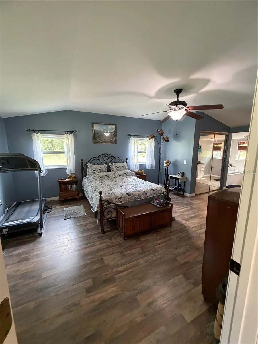 5649 209TH ROAD Live Oak, FL 32060