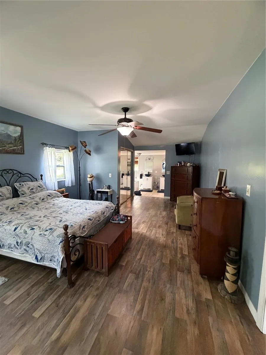 5649 209TH ROAD Live Oak, FL 32060