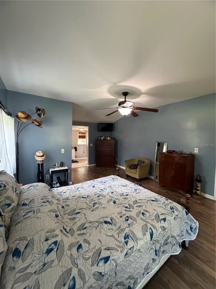 5649 209TH ROAD Live Oak, FL 32060