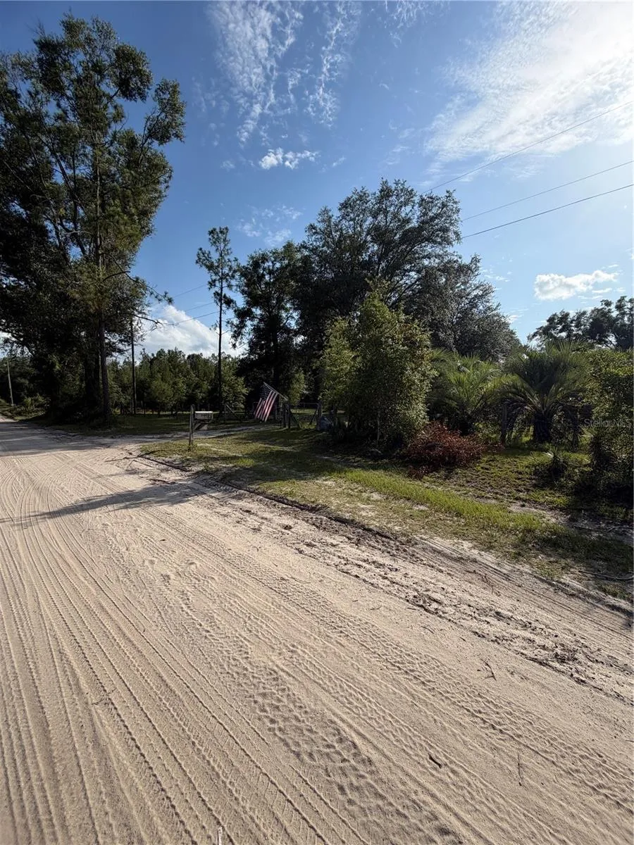 5649 209TH ROAD Live Oak, FL 32060