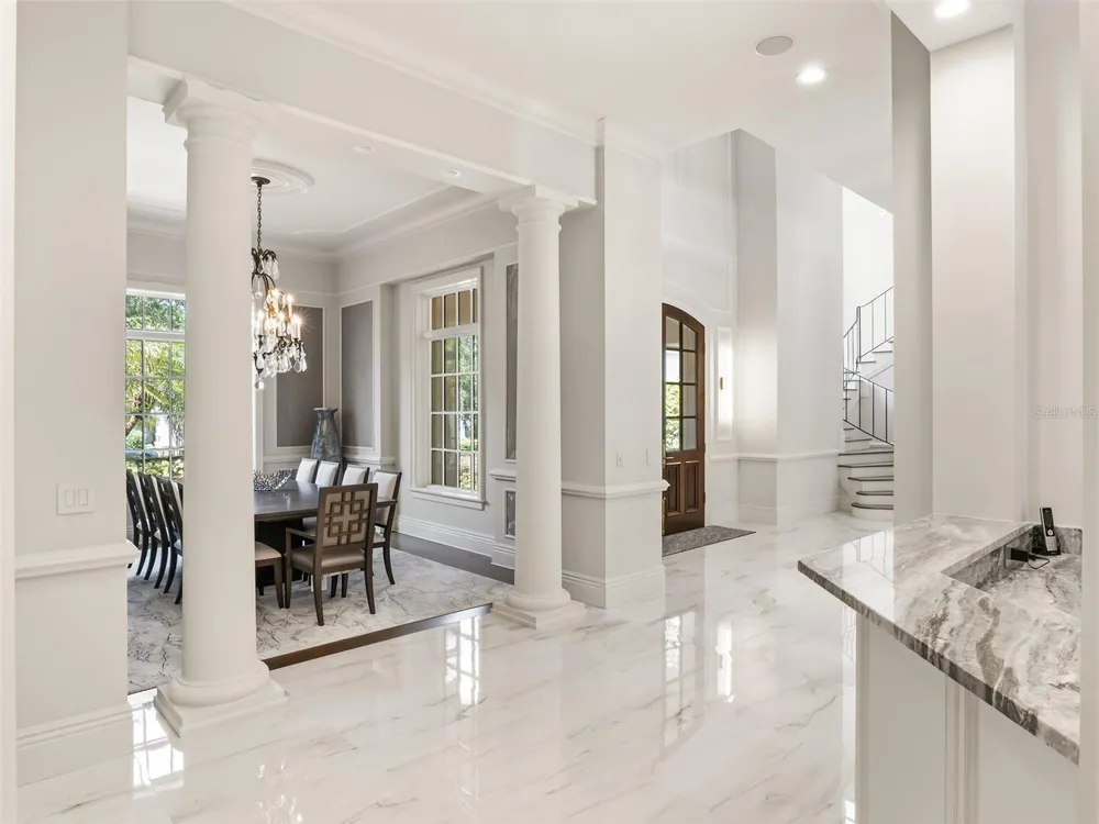 9921 LAKE LOUISE DRIVE Windermere, FL 34786