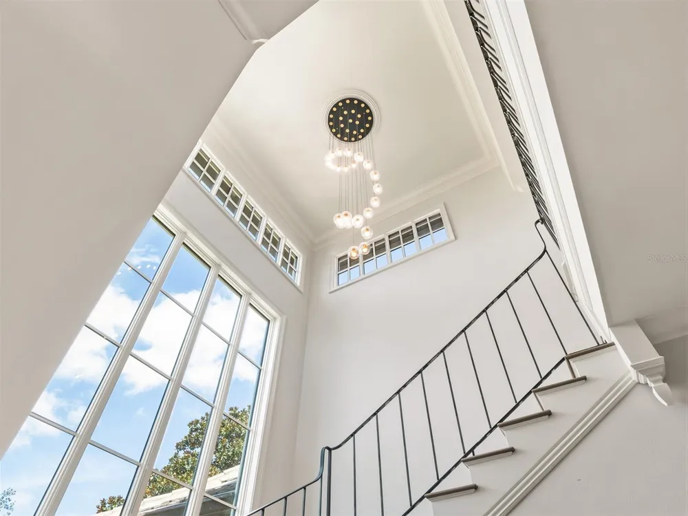 9921 LAKE LOUISE DRIVE Windermere, FL 34786