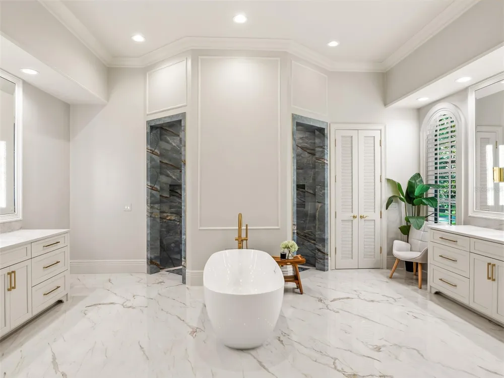 9921 LAKE LOUISE DRIVE Windermere, FL 34786
