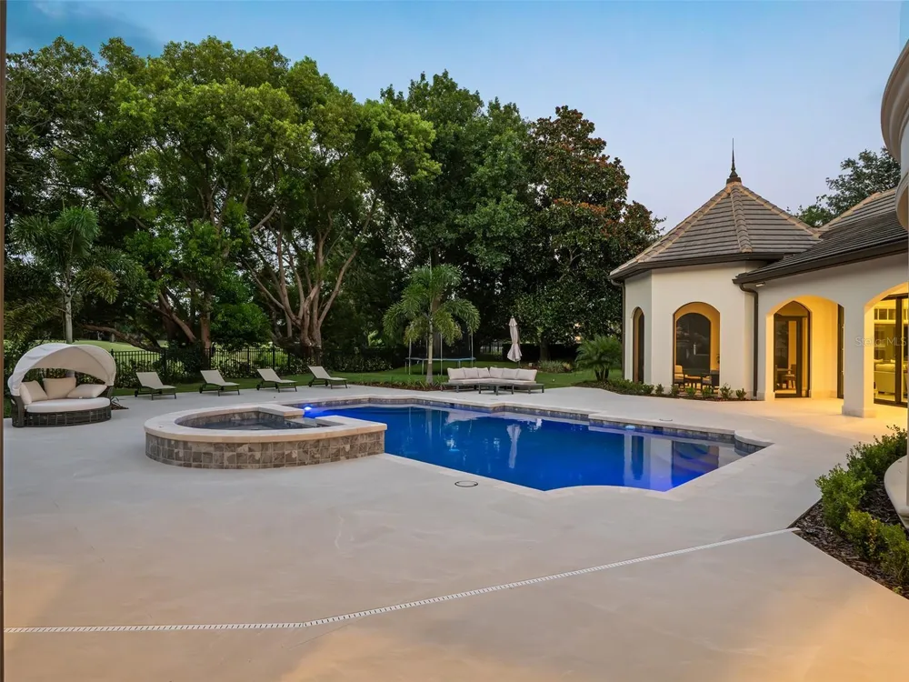 9921 LAKE LOUISE DRIVE Windermere, FL 34786