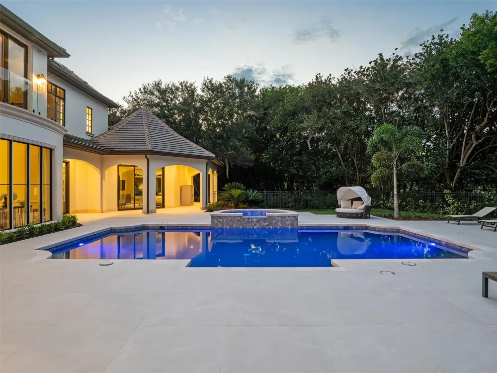 9921 LAKE LOUISE DRIVE Windermere, FL 34786