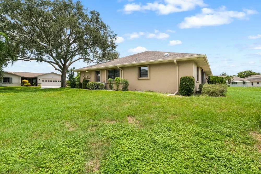 1317 LELAND DRIVE Sun City Center, FL 33573