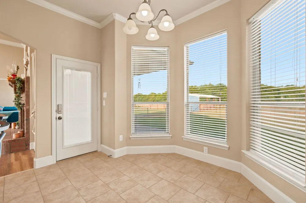 148 Fossil Rock Drive Azle, TX 76020