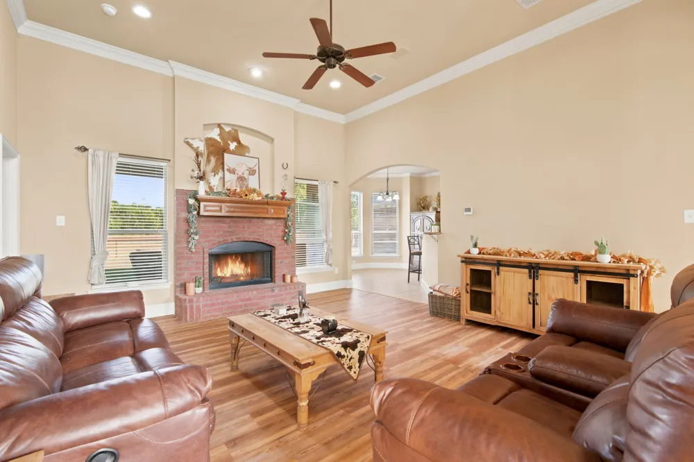 148 Fossil Rock Drive Azle, TX 76020