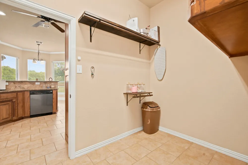 148 Fossil Rock Drive Azle, TX 76020