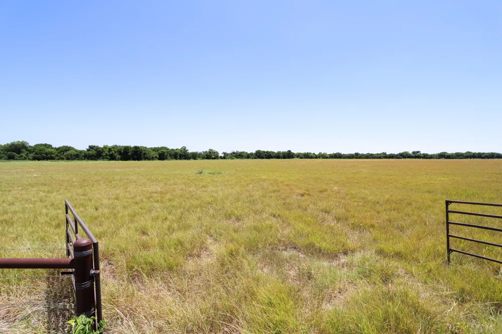 New Windsor Parkway McGregor, TX 76657
