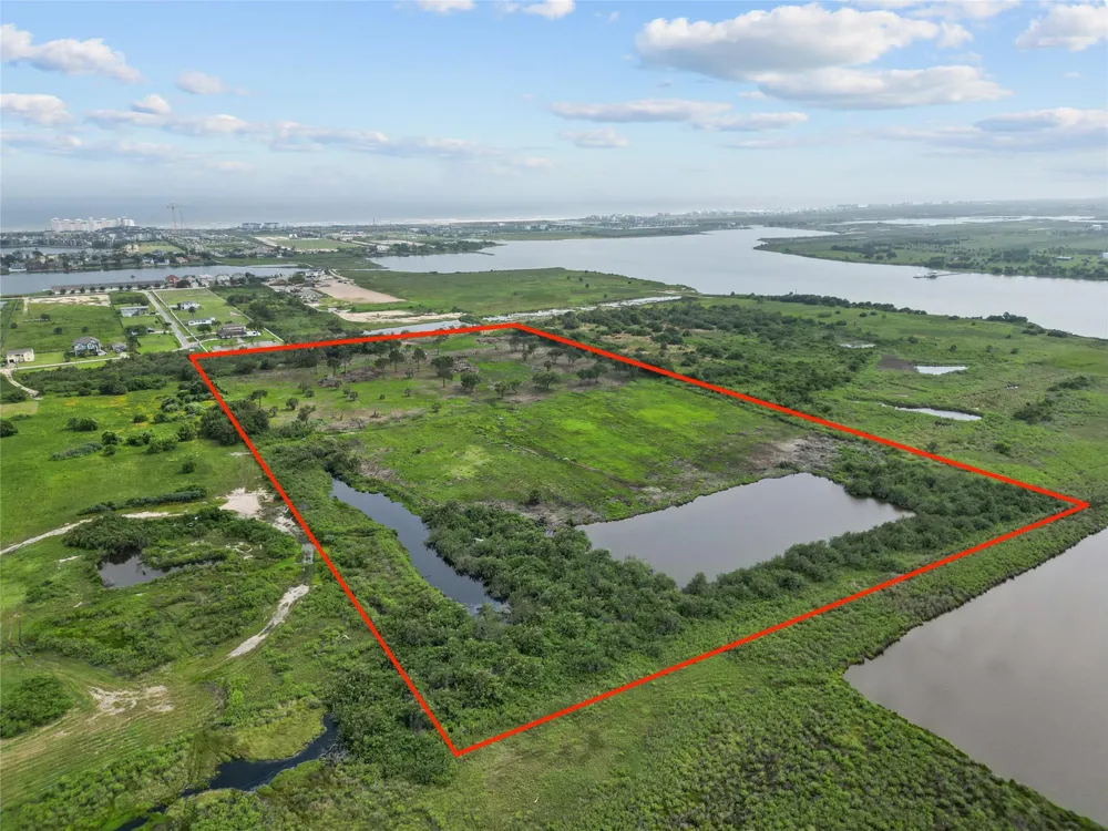 00 105th Galveston, TX 77554
