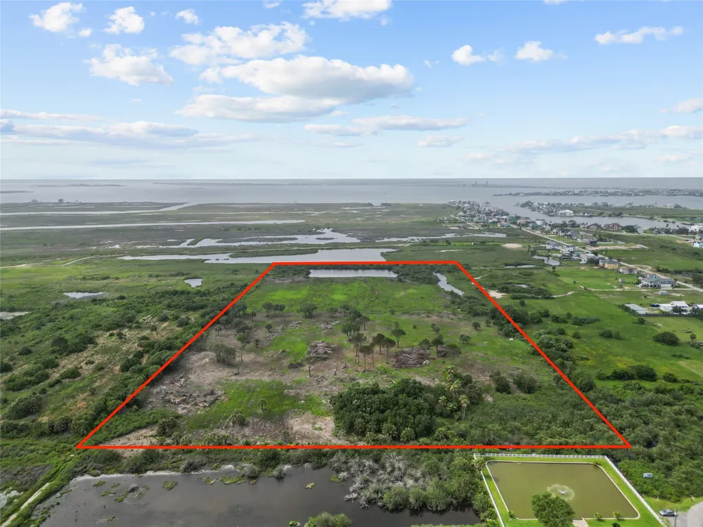 00 105th Galveston, TX 77554
