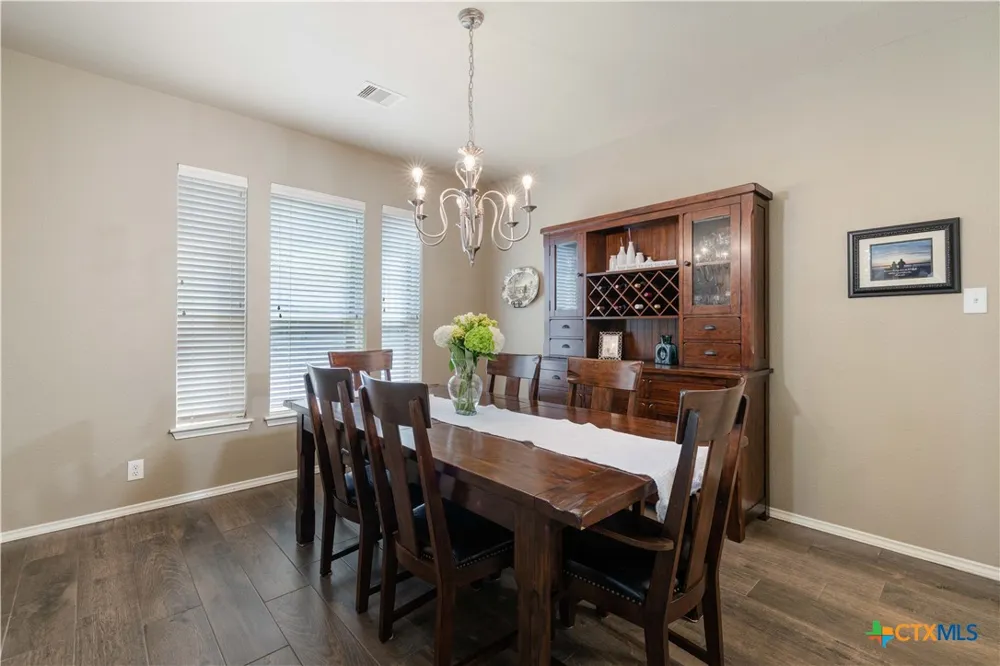 229 Bending Oak New Braunfels, TX 78132