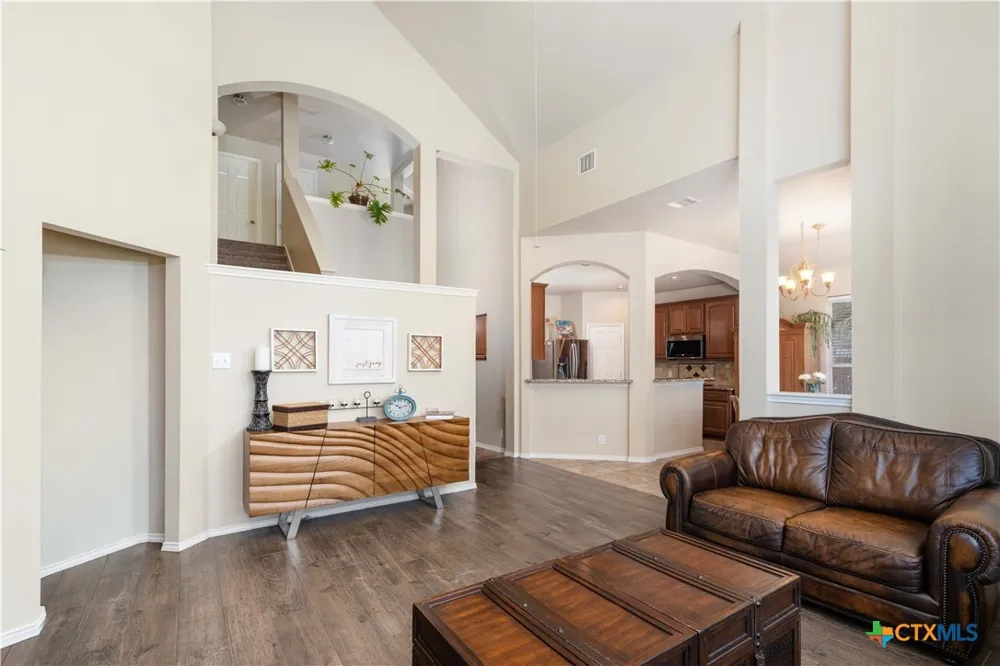 229 Bending Oak New Braunfels, TX 78132