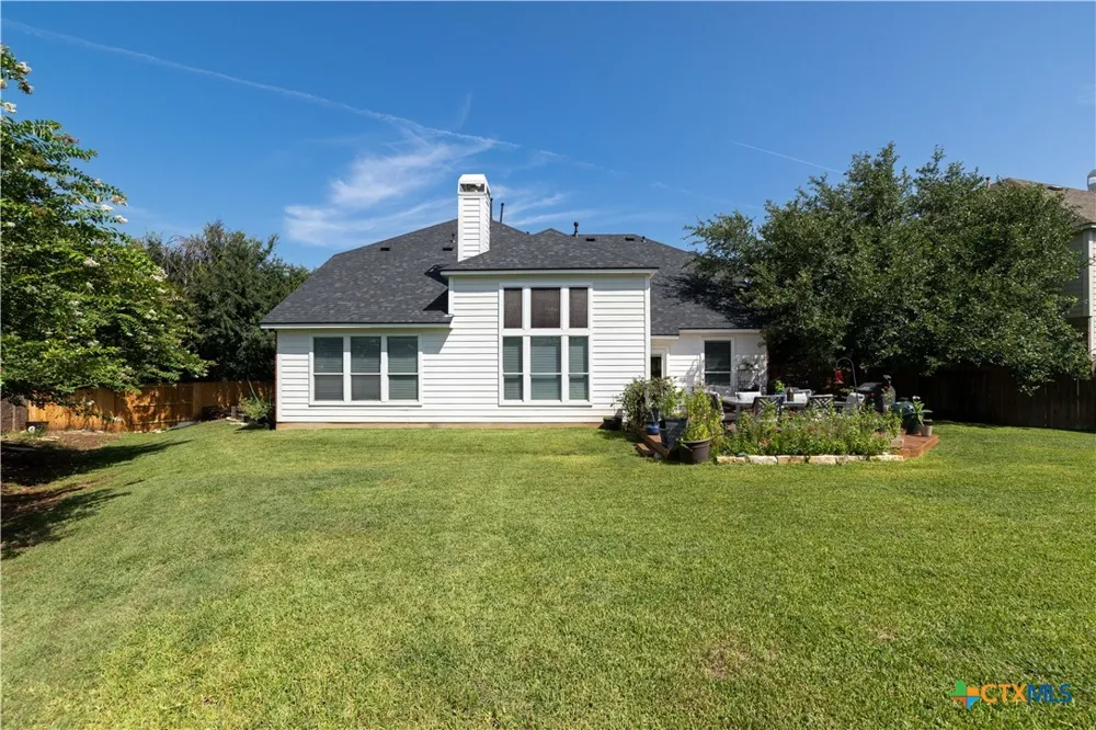 229 Bending Oak New Braunfels, TX 78132