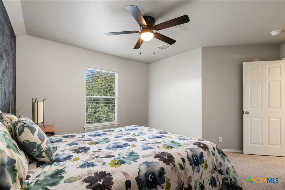 229 Bending Oak New Braunfels, TX 78132