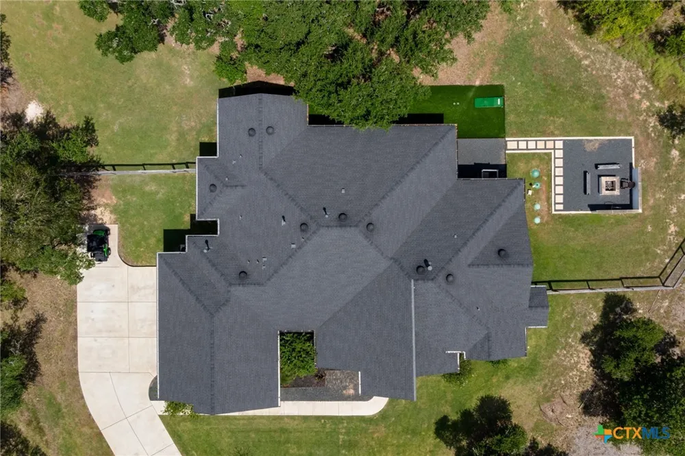 200 Quarter Horse Lane Driftwood, TX 78619