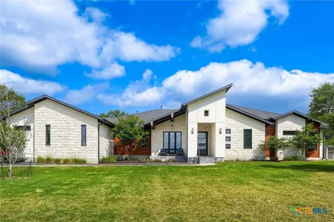 200 Quarter Horse Lane