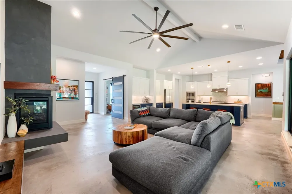 200 Quarter Horse Lane Driftwood, TX 78619