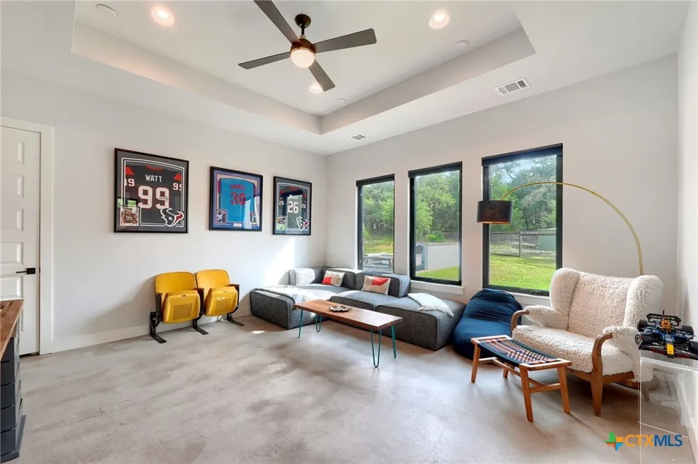 200 Quarter Horse Lane Driftwood, TX 78619