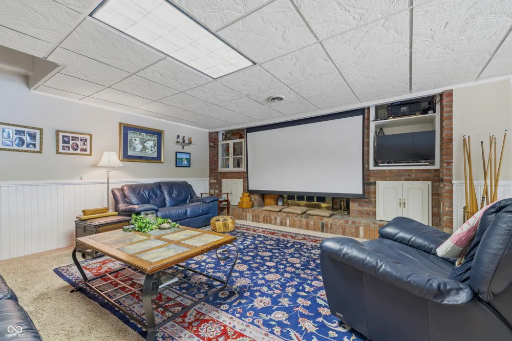 1701 Culbertson Shelbyville, IN 46176