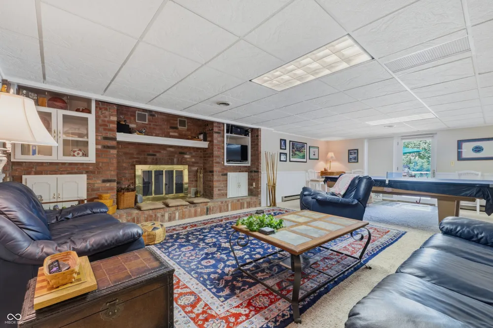 1701 Culbertson Shelbyville, IN 46176