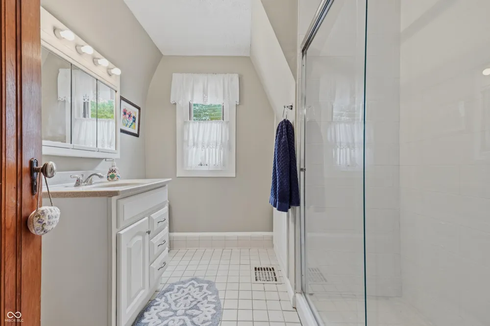 1701 Culbertson Shelbyville, IN 46176