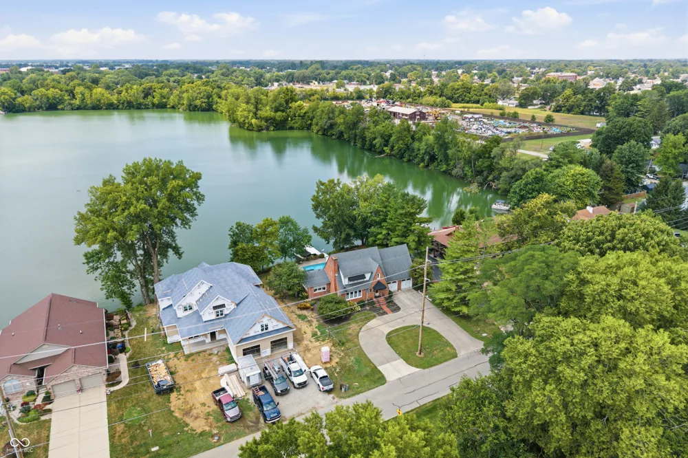 1701 Culbertson Shelbyville, IN 46176