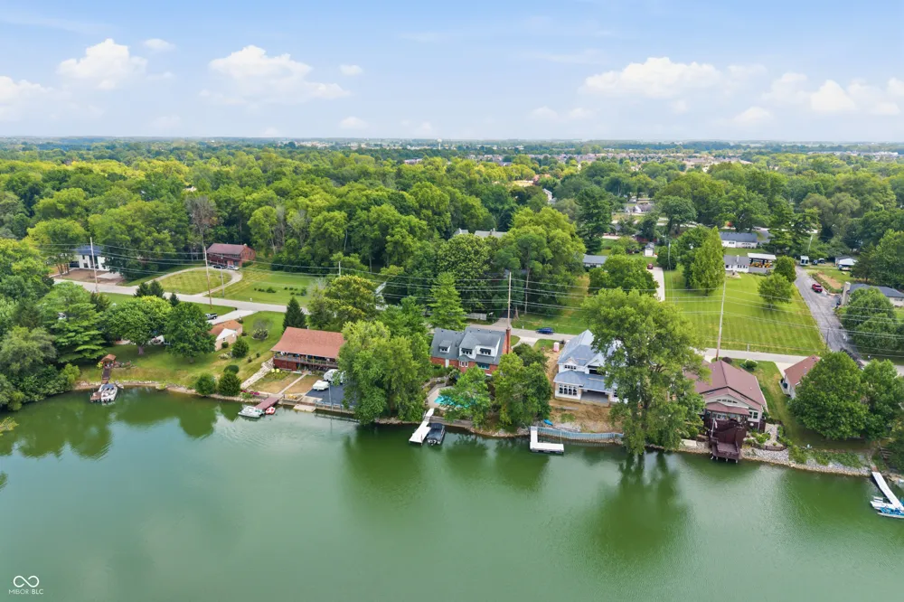 1701 Culbertson Shelbyville, IN 46176