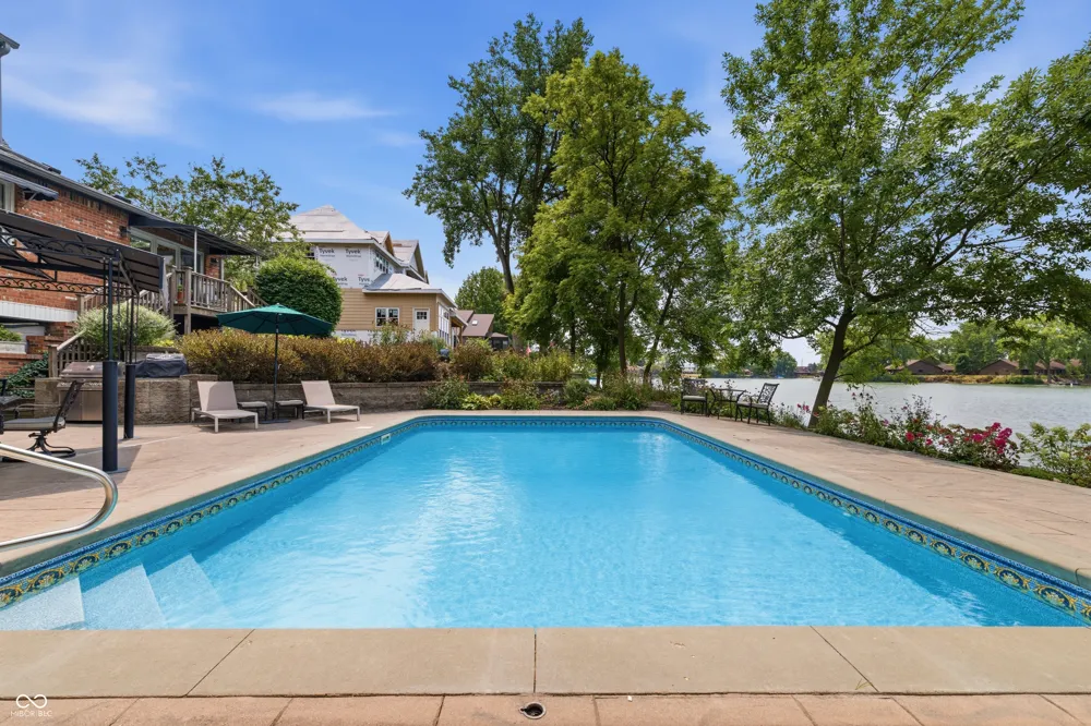 1701 Culbertson Shelbyville, IN 46176